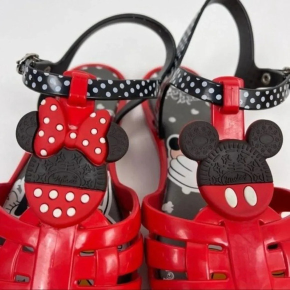 Grendene Kids Red Minnie Mickey Mouse Closed Toe Jelly Sandals Size 4 Youth - Picture 6 of 10